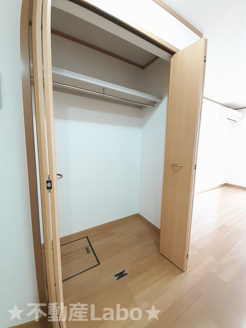 ヴィヴァーチェ 春日野 Aの収納