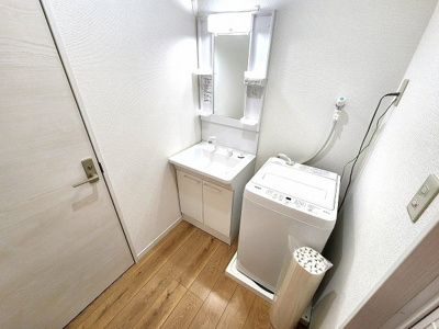 【洗面所】 | アザレア伊万里Ⅲ | コンパクトで使いやすい洗面所