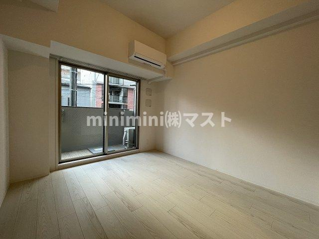 エスリード難波ザ・ブライトの居間・リビング