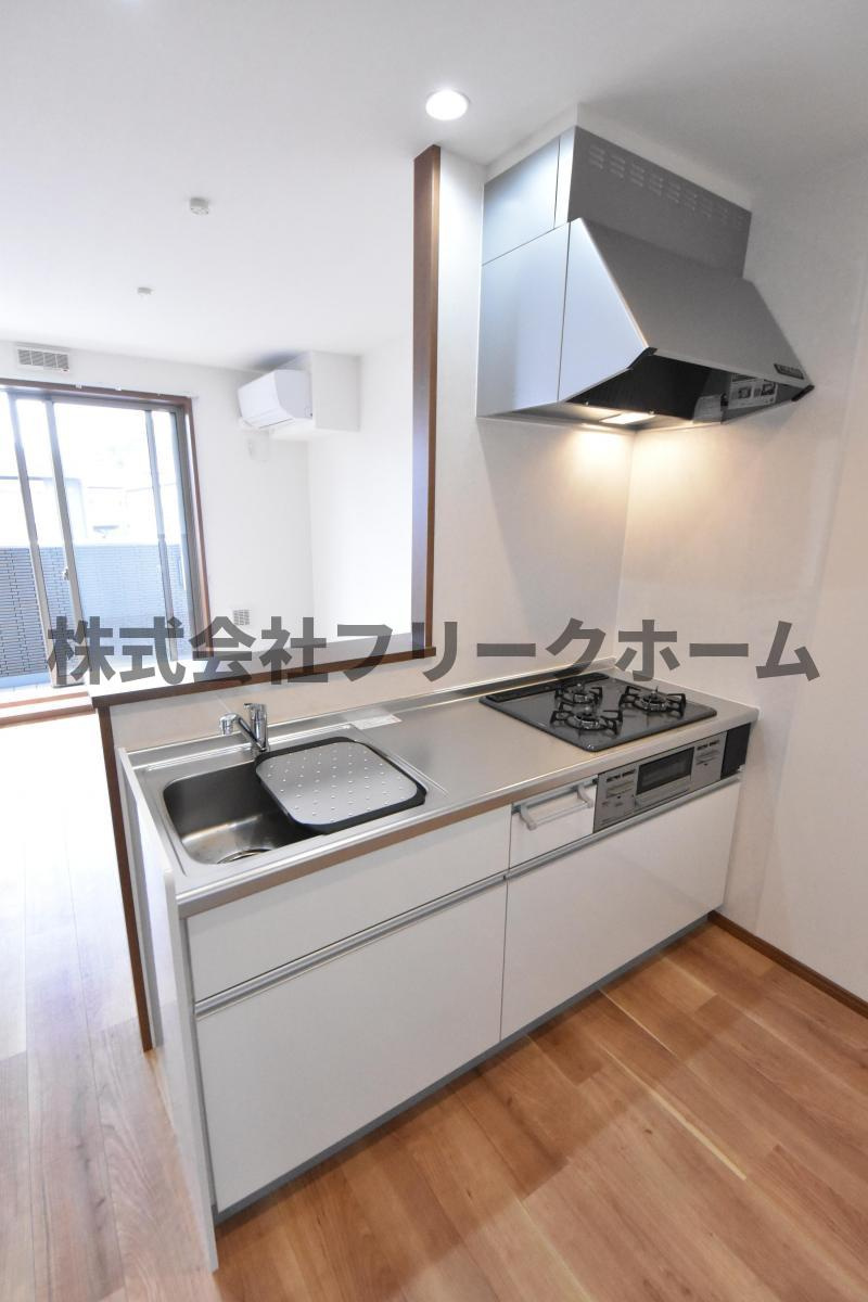 武蔵野市西久保１丁目のアパートのキッチン