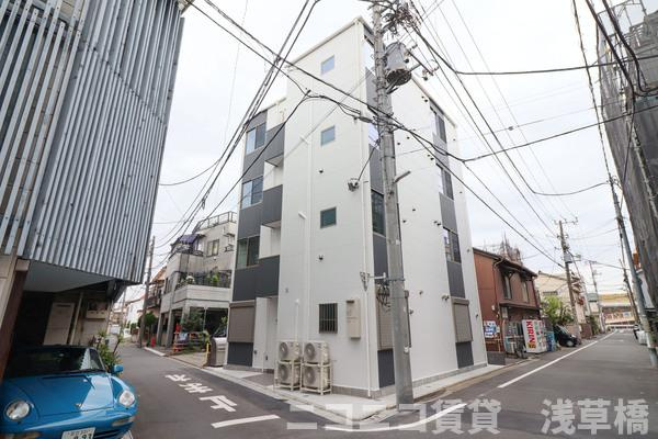 グランクオール日ノ出町の外観