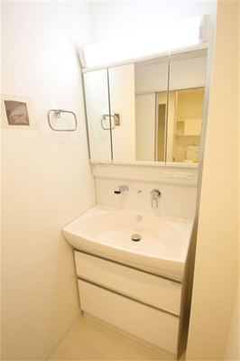 【独立洗面台】 | ルアナ北梅田