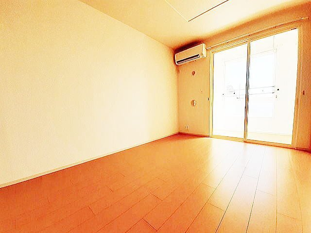 サンブロッサムＣの居間・リビング