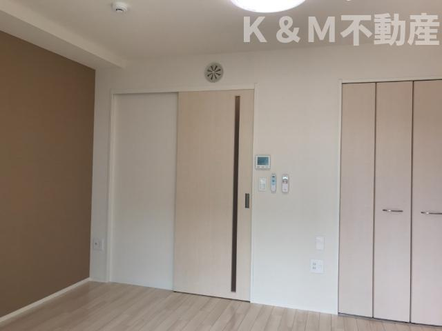 アルバーロ　イーリス～Arbaro Iris～の寝室|開放的な寝室です