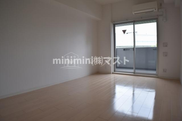 エスリード阿波座シティウエストの居間・リビング