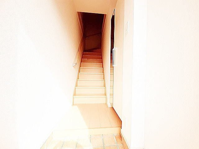 ジャンティユ　レヴェⅡの玄関