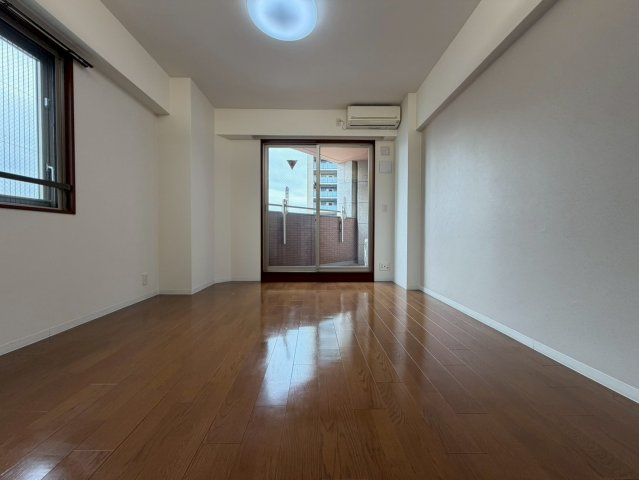 CITY SPIRE上町台の洋室