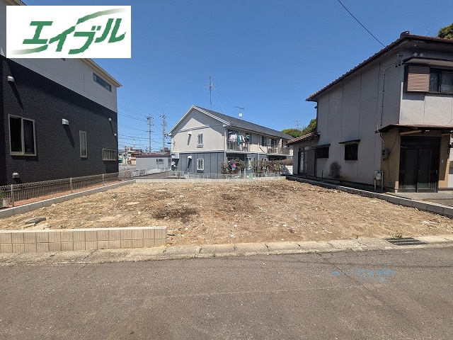 小牧市堀の内　新築戸建の外観|南面道路・陽当たり良好。
小牧山近く。
