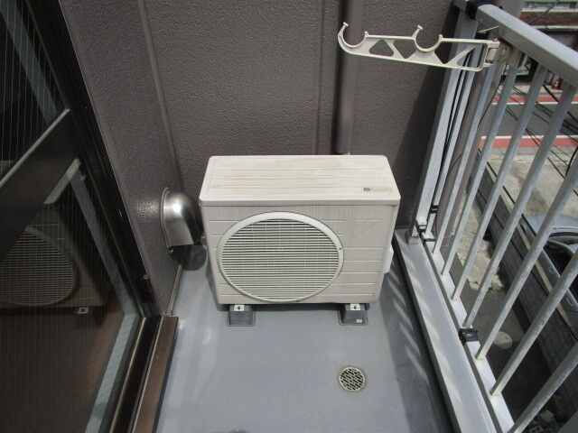 イーグルハウス亀戸のバルコニー