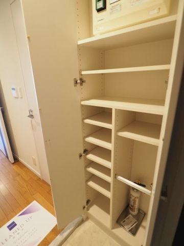 レジディア杉並方南町の収納