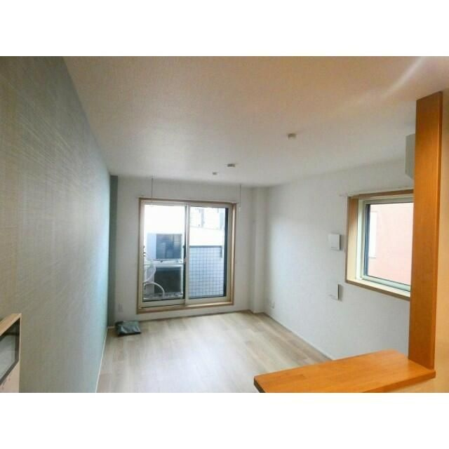 メゾン・シャルマンの居間・リビング