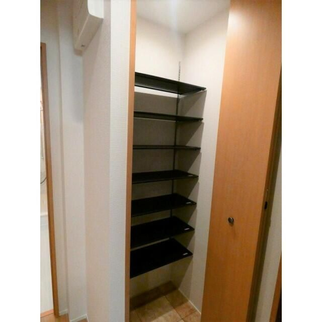 メゾン・シャルマンの収納