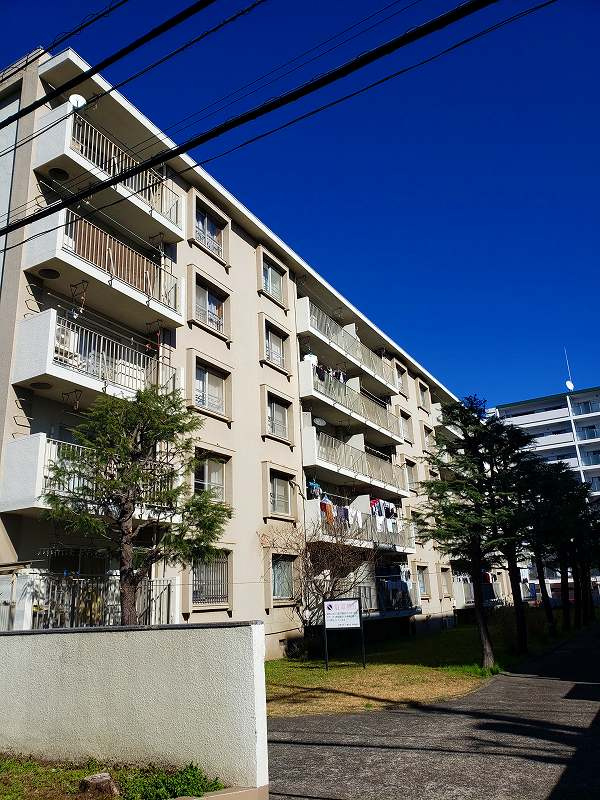 サンギョウジュウタクミタカダイキューアパート