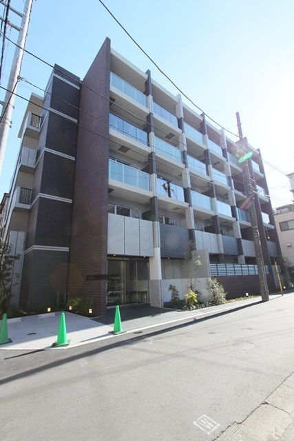 レアライズ羽田の外観