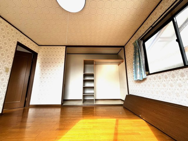 北区室園町 戸建ての洋室|2階東側洋間