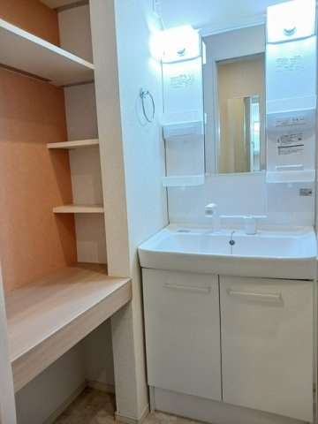 マイトレーヤ　広の洗面所