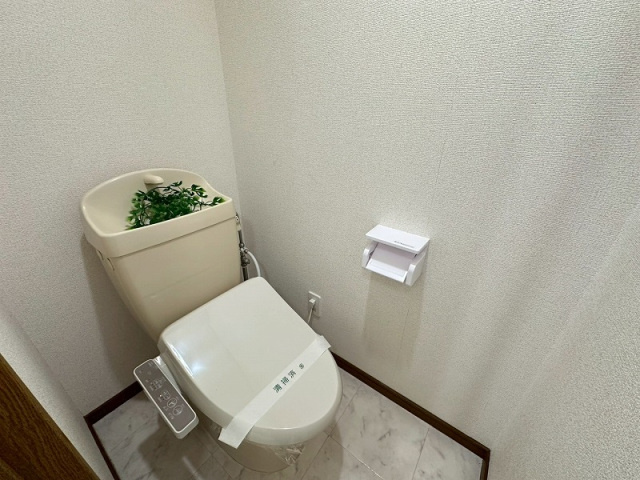 パレドボヌール【キャンペーン対象物件】のトイレ|落ち着いたトイレです