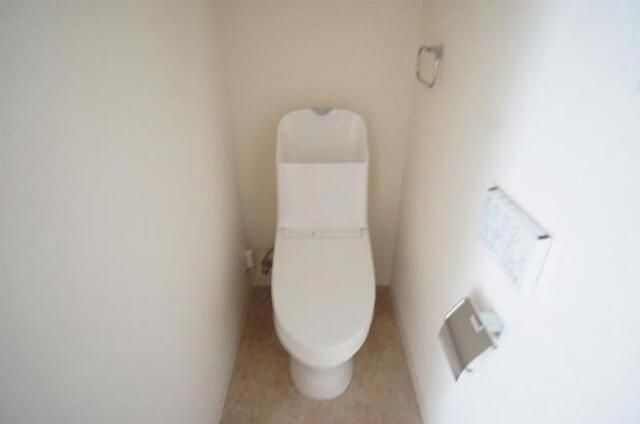 ＲＯＯＴｓ　Ｈｉｇａｓｈｉ　Ｎａｇａｓａｋｉのトイレ