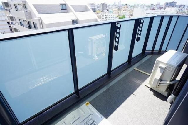 ＲＯＯＴｓ　Ｈｉｇａｓｈｉ　Ｎａｇａｓａｋｉのバルコニー