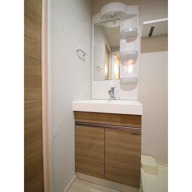 プレール・ドゥーク上中里の洗面所