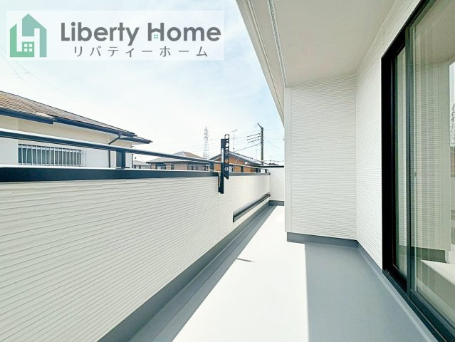 牛久市南5丁目5期　新築戸建のバルコニー
