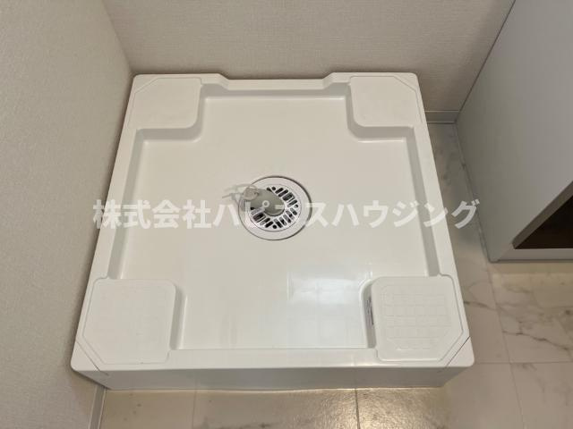 テムズの洗面所|洗濯機置場