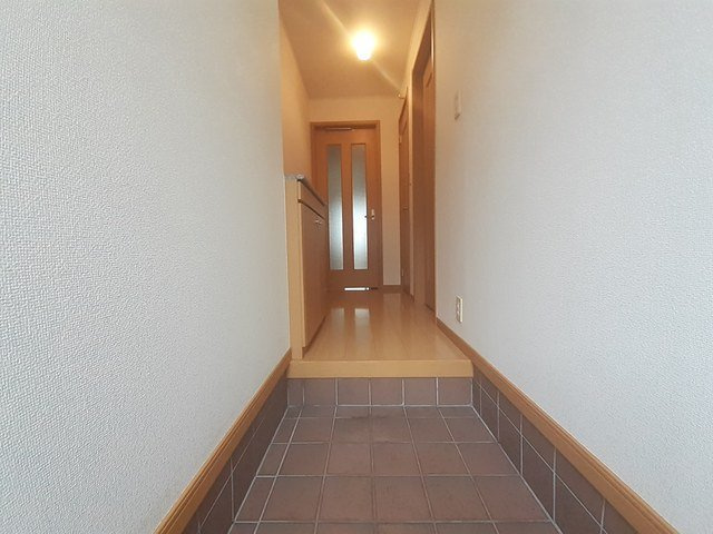 カーサＳＨ　Ⅱ棟の玄関