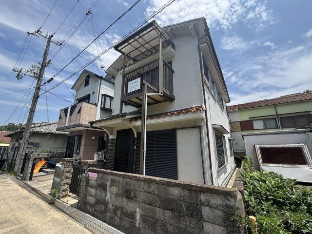 下畑町貸家