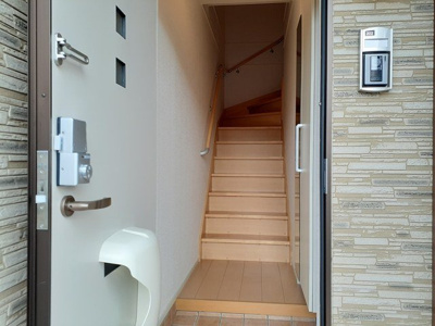 【玄関】 | シェモアＡ | ゆったりとした玄関です