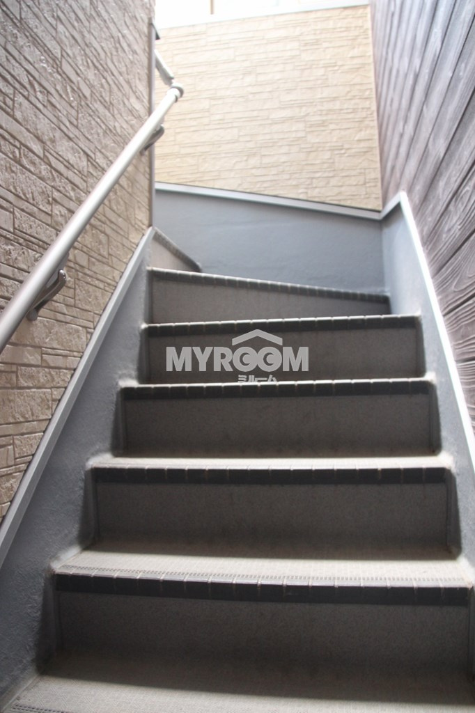 フォルテ東中野のその他共用部分|共用階段☆