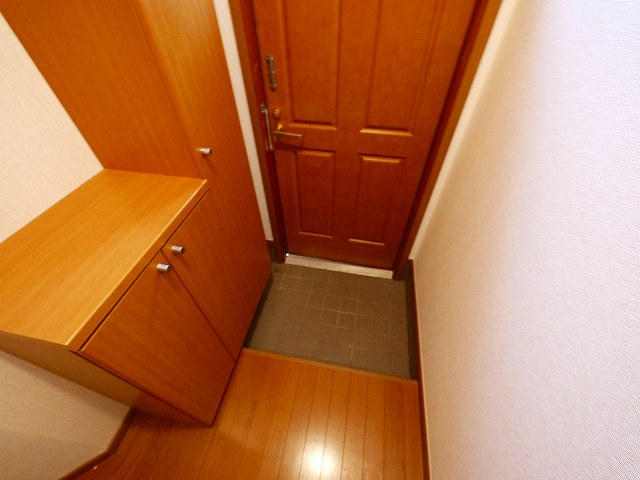 シャトーローリエＡの玄関|毎日通る玄関はこちらです