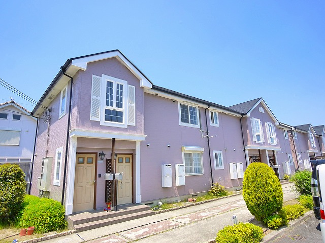 シャトーローリエＡの外観|おしゃれな外観です