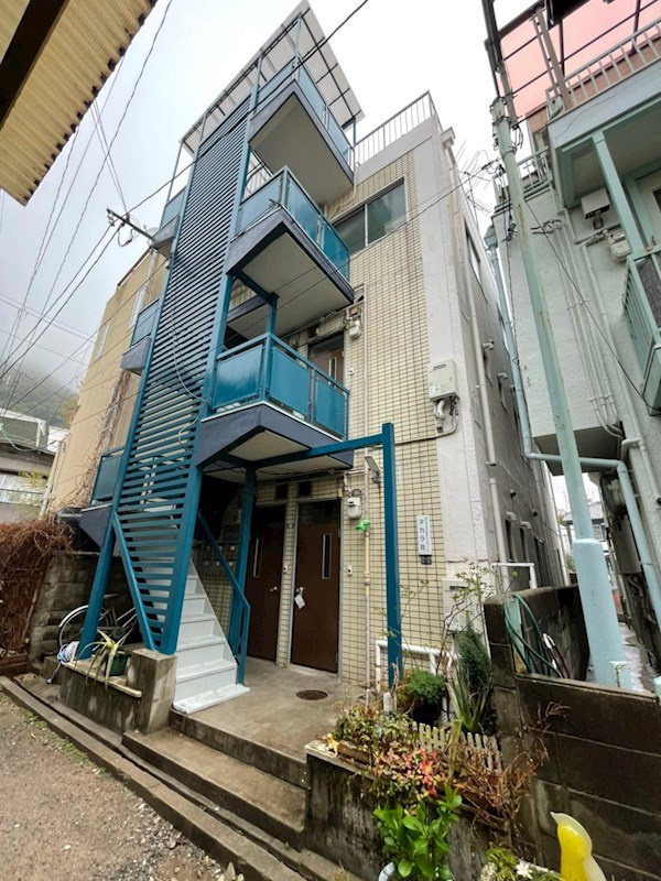 タカラ荘マンションの外観