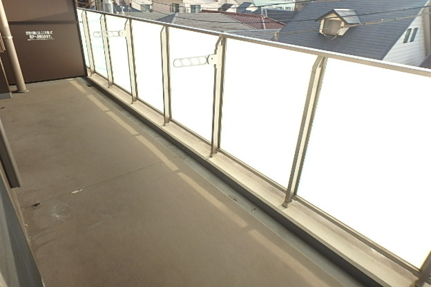ルフォンプログレ滝野川のバルコニー