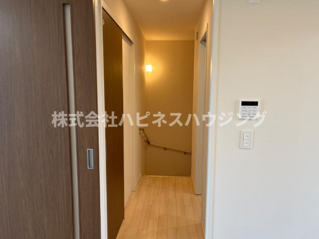 シェルルおおたかの森の内装|廊下