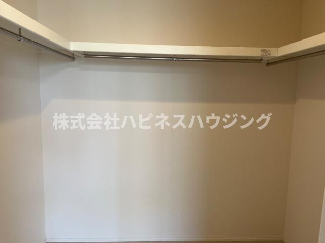 シェルルおおたかの森の収納|ウォークインクローゼット