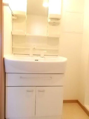 アパルトマングランドールＡの洗面所