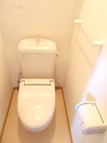 アパルトマングランドールＡのトイレ