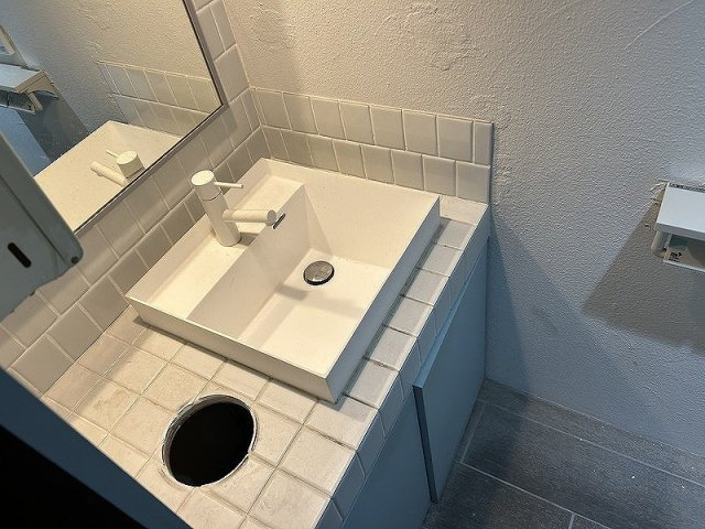 大阪市西区北堀江１丁目の店舗一部の洗面所