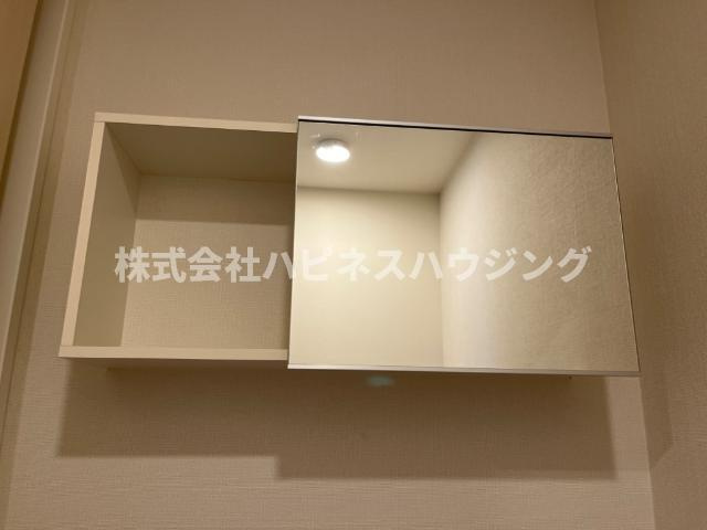 プレジール　柏の葉の収納|トイレ収納