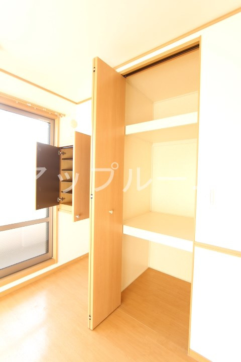 グランシャリオ　Ⅴの収納