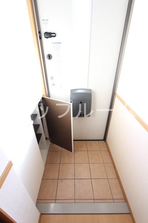 グランシャリオ　Ⅴの玄関