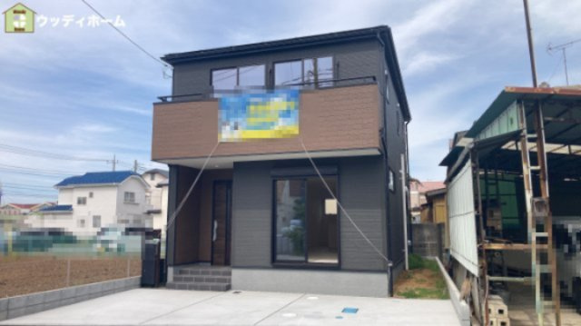 越谷市弥十郎　新築一戸建ての外観