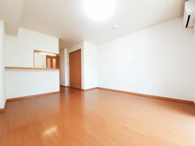 マリオン弐番館Ｂの居間・リビング