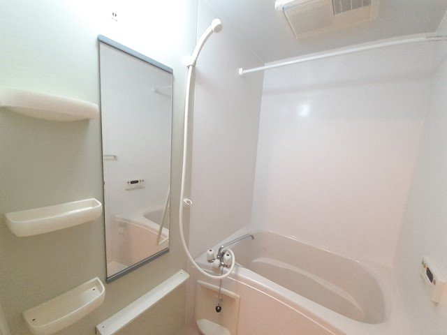 マリオン弐番館Ｂの浴室