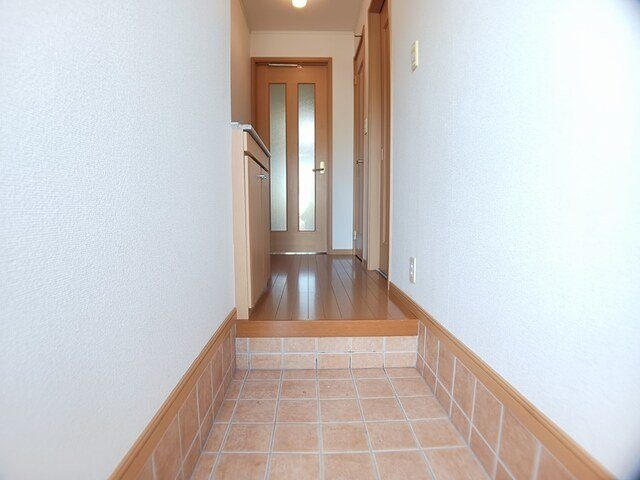 マリオン弐番館Ｂの玄関