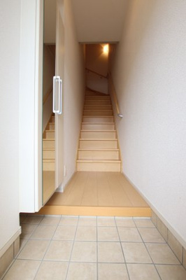 【玄関】 | アップヒルロジェ