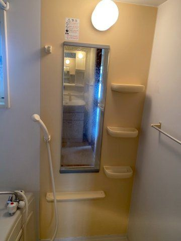 エスタシオンの浴室|同建物別部屋 現況優先