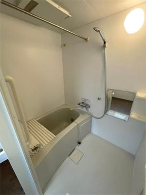 【浴室】 | メイクスデザイン入谷 | 落ち着いた空間のお風呂です