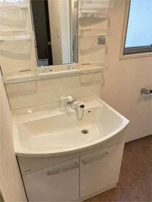 【独立洗面台】 | メイクスデザイン入谷 | 独立洗面台あり、毎朝おしゃれに忙しい女性の方におすすめです